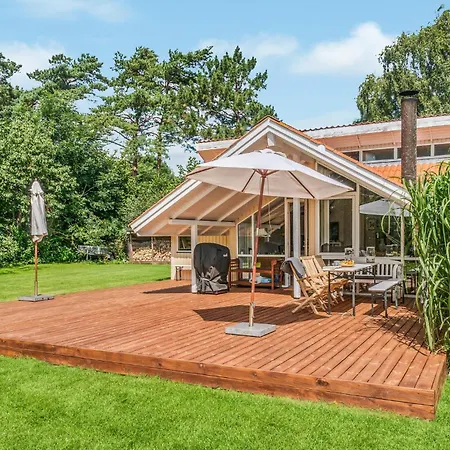 3 Bedroom Amazing In Nykobing Sj Feriehus